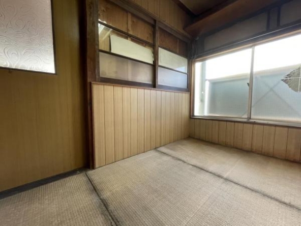 imgi_117_1939163072_600x450