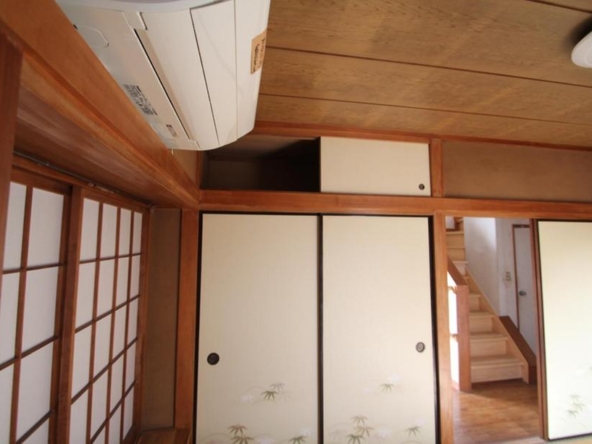 imgi_11_20303010_0017