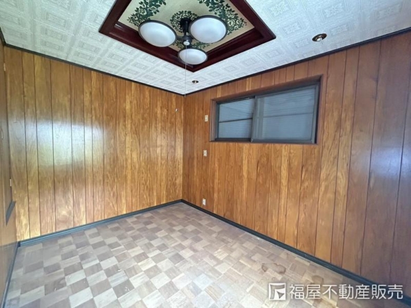 imgi_14_75712842_0013