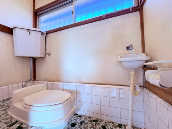 imgi_15_79074043_0014