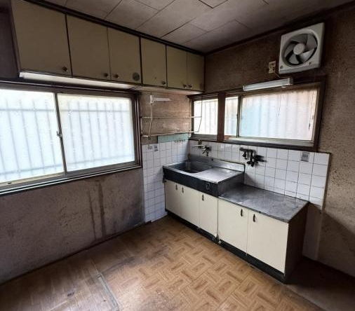 imgi_17_75883975_0034