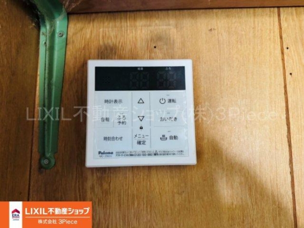 imgi_19_77467152_0023