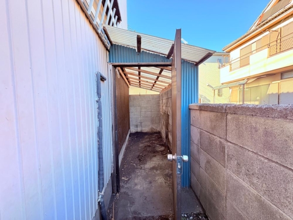 imgi_19_79074043_0019