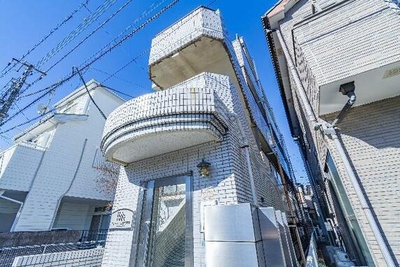 imgi_21_4zigsusGf8Dm23rsSuKvew==