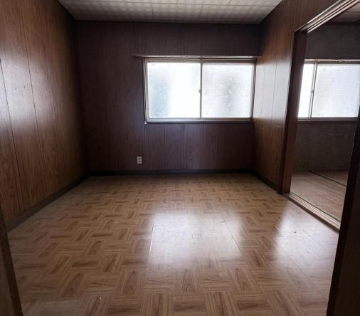 imgi_21_75883975_0038