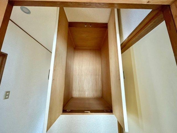 imgi_22_77788160_0018