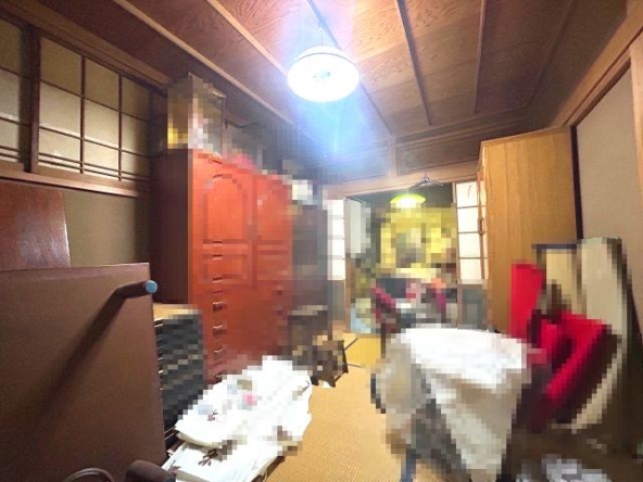 imgi_22_79077409_0012