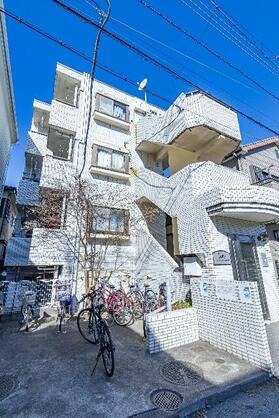 imgi_23_4zigsusGf8BrQIOv_eRRUQ==