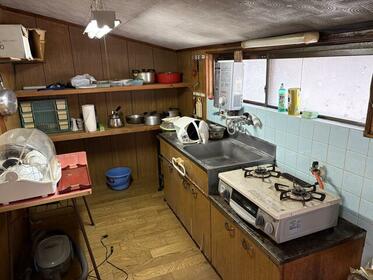 imgi_49_1830007900_373x280