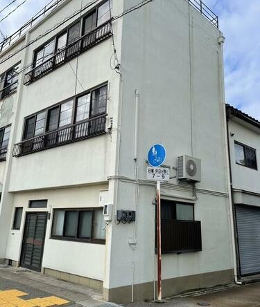 imgi_4_1929762997_375x500