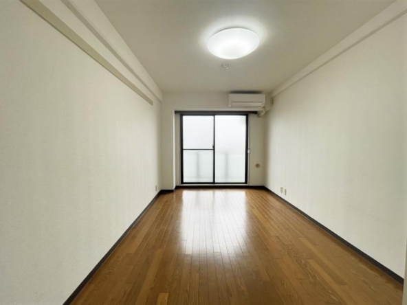 imgi_4_20167811_0001