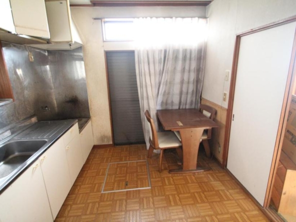 imgi_4_20303010_0015