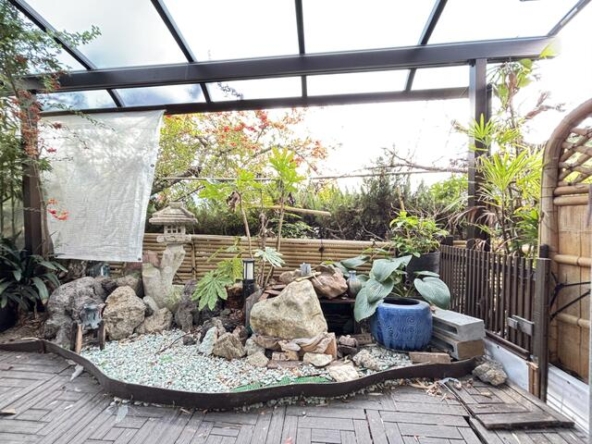 imgi_52_1923398200_640x480