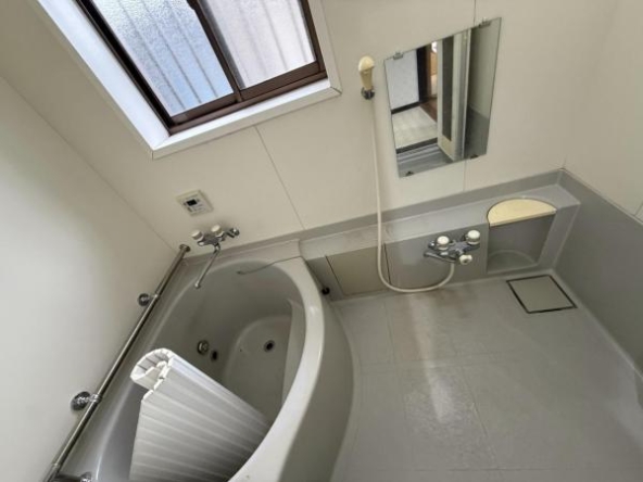 imgi_53_1927061646_600x450