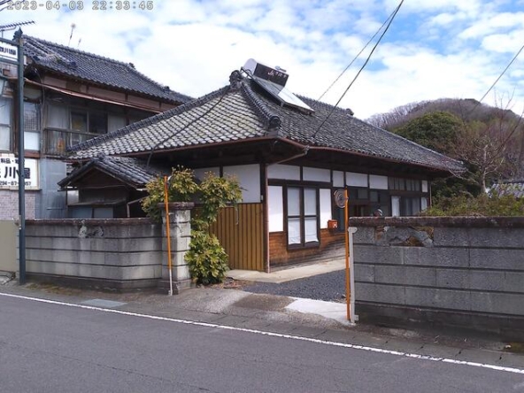 imgi_54_1848948357_640x478