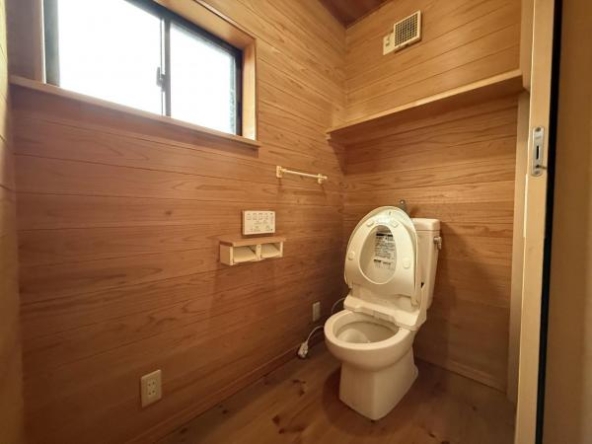 imgi_54_1927061641_600x450