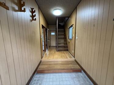 imgi_56_1927061638_373x280