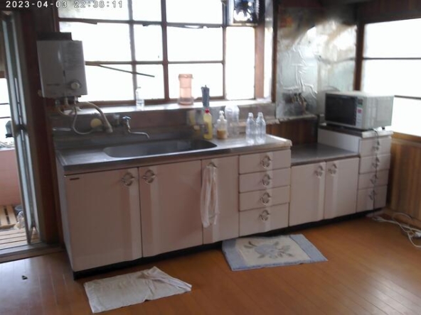 imgi_61_1848948458_640x478