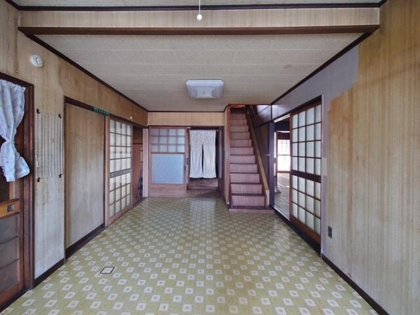 imgi_61_1886810917_640x480