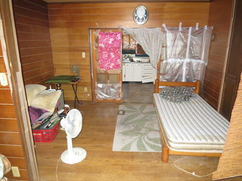 imgi_6_1949932755_500x375