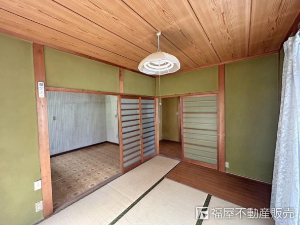 imgi_6_75712842_0006