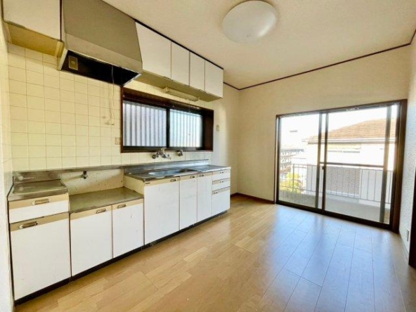 imgi_6_77788160_0004