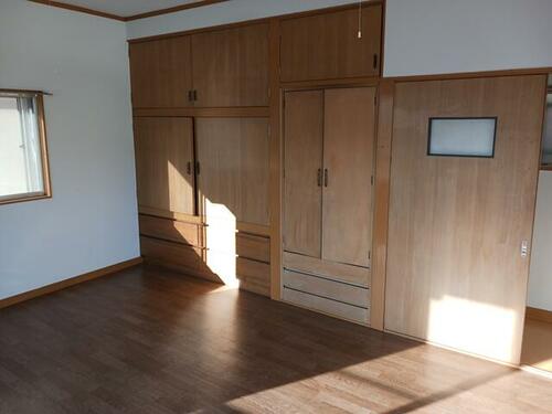 imgi_7_1932995791_500x375