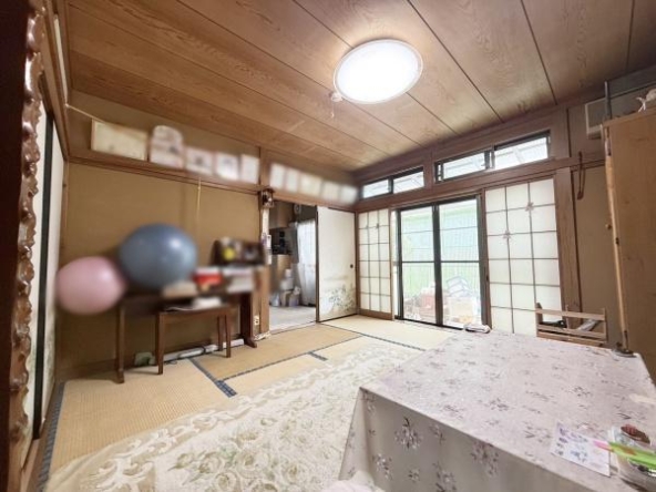 imgi_7_77989506_0005