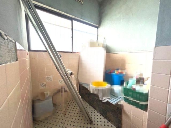 imgi_7_79077409_0013