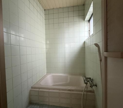 imgi_8_75883975_0028