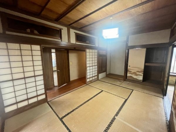 imgi_108_1803163987_600x450