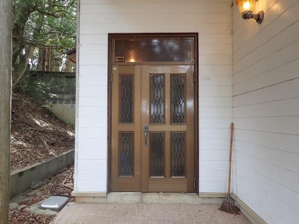 imgi_108_1969440218_640x480