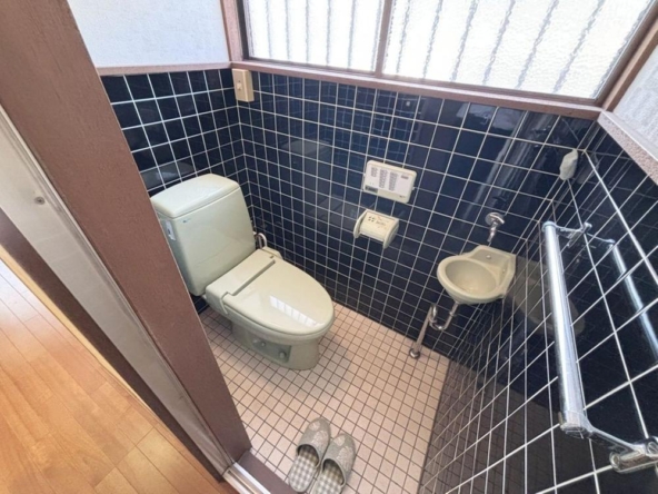 imgi_10_20348089_0008