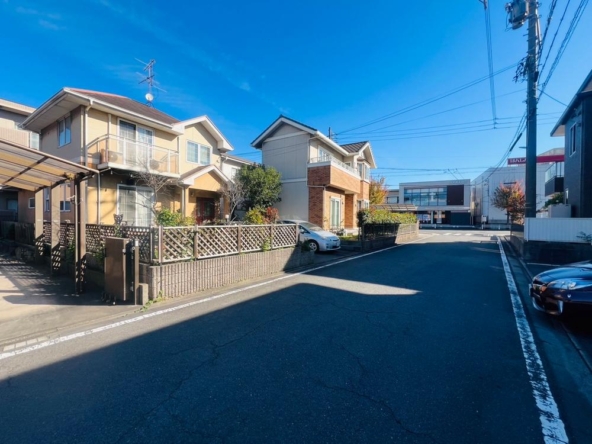 imgi_10_79118837_0027