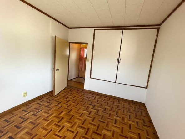 imgi_11_78564483_0009