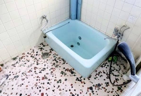 imgi_121_1939708990_600x405