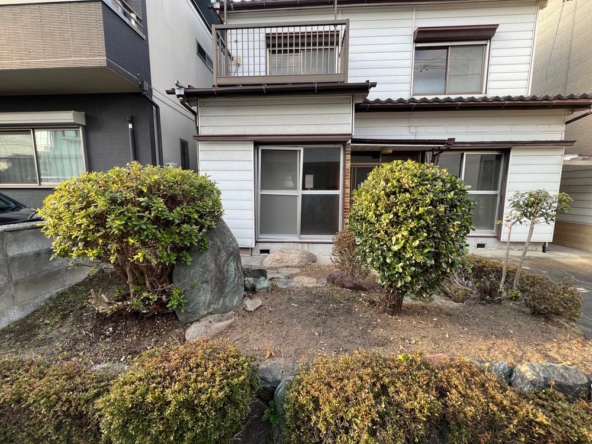 imgi_12_20215774_0004