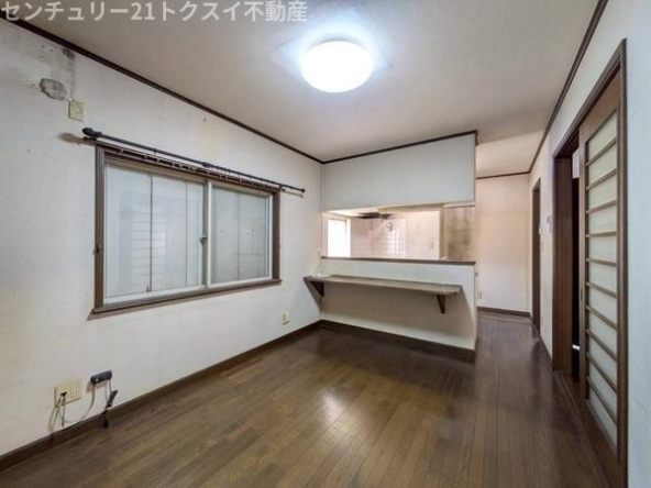 imgi_15_20303298_0005