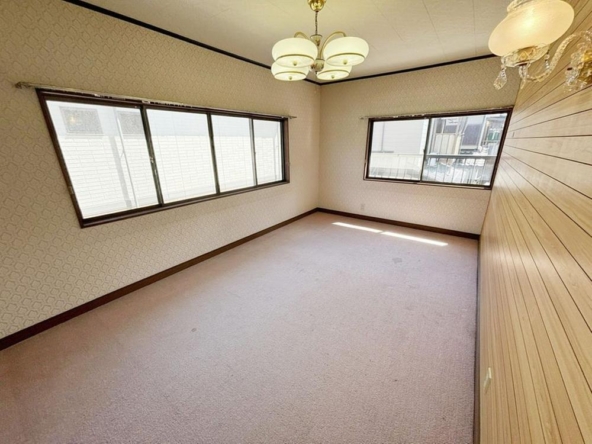 imgi_16_20348089_0014