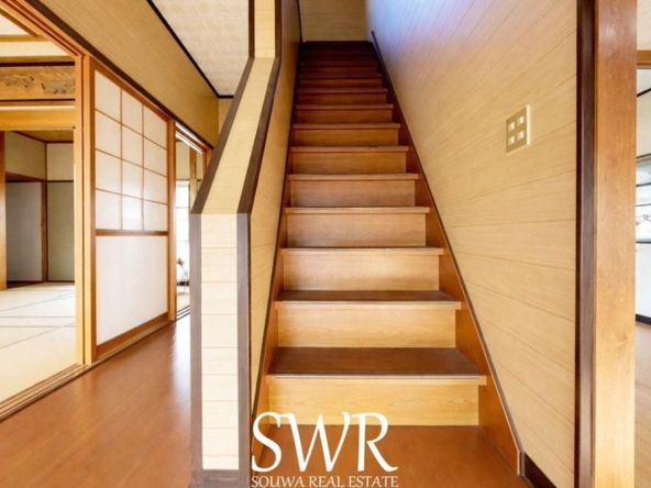 imgi_17_20209392_0015