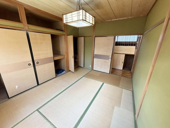 imgi_18_20348089_0016