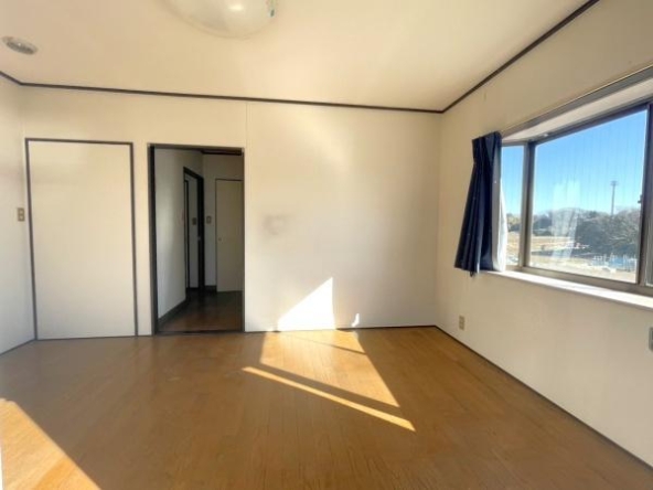 imgi_20_20111051_0011