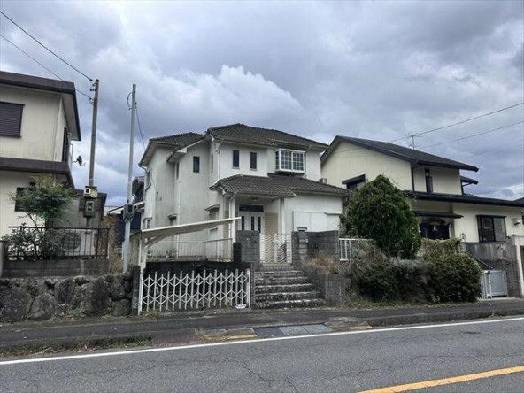 imgi_40_1925817137_640x480 (1)