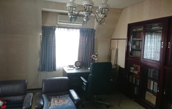 imgi_61_1879727025_640x375