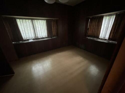 imgi_6_1714835636_500x375