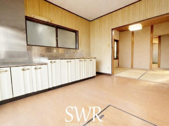 imgi_74_20209392_0001