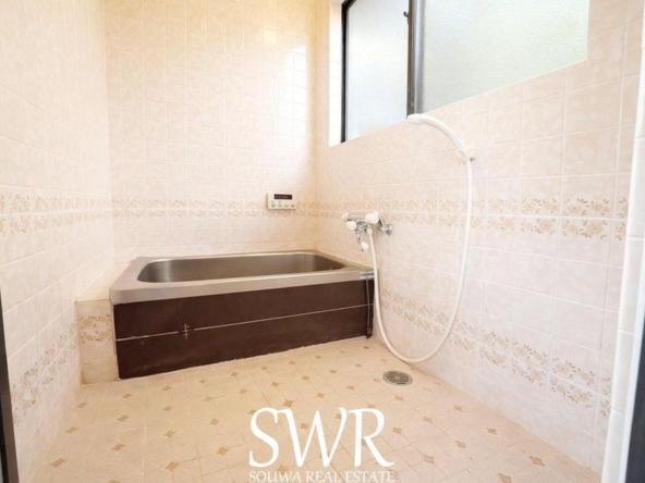 imgi_7_20209392_0005