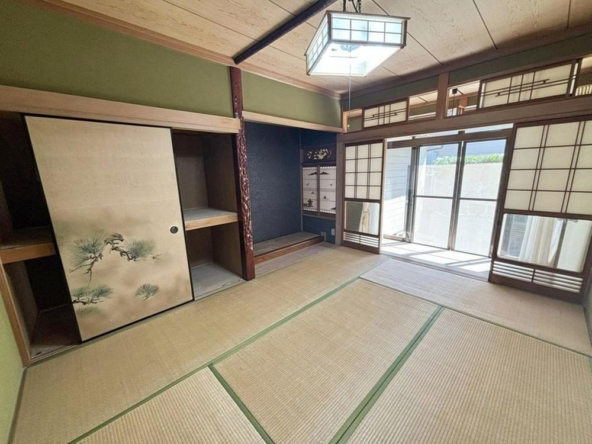 imgi_7_20348089_0005