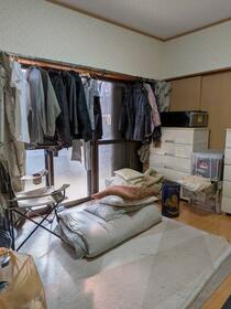 imgi_9_1960612438_210x280