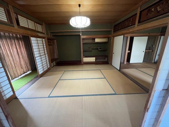 imgi_102_1711359460_640x480